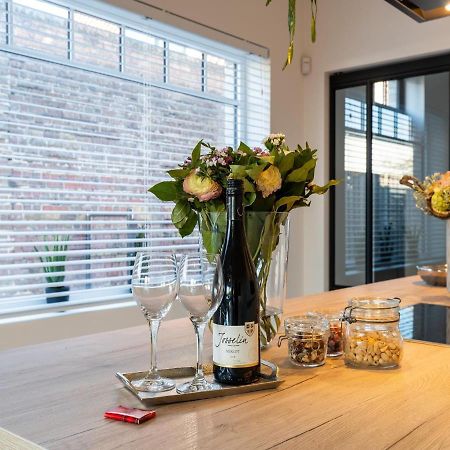 Modern Holiday Home With Garden Aardenburg Luaran gambar